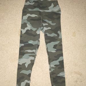 Camo victoria secret leggings